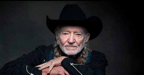 willie nelson luck ranch concerts